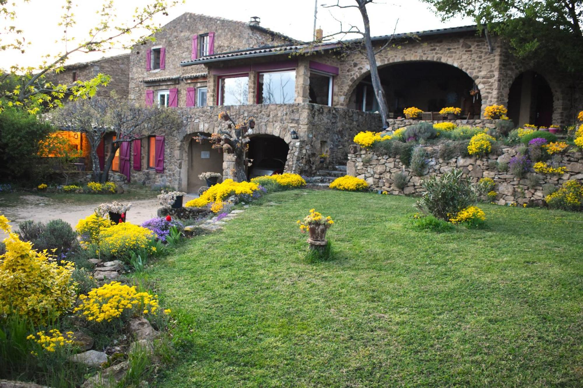 Chambre D'Hotes De Thoree Maclas Exterior photo